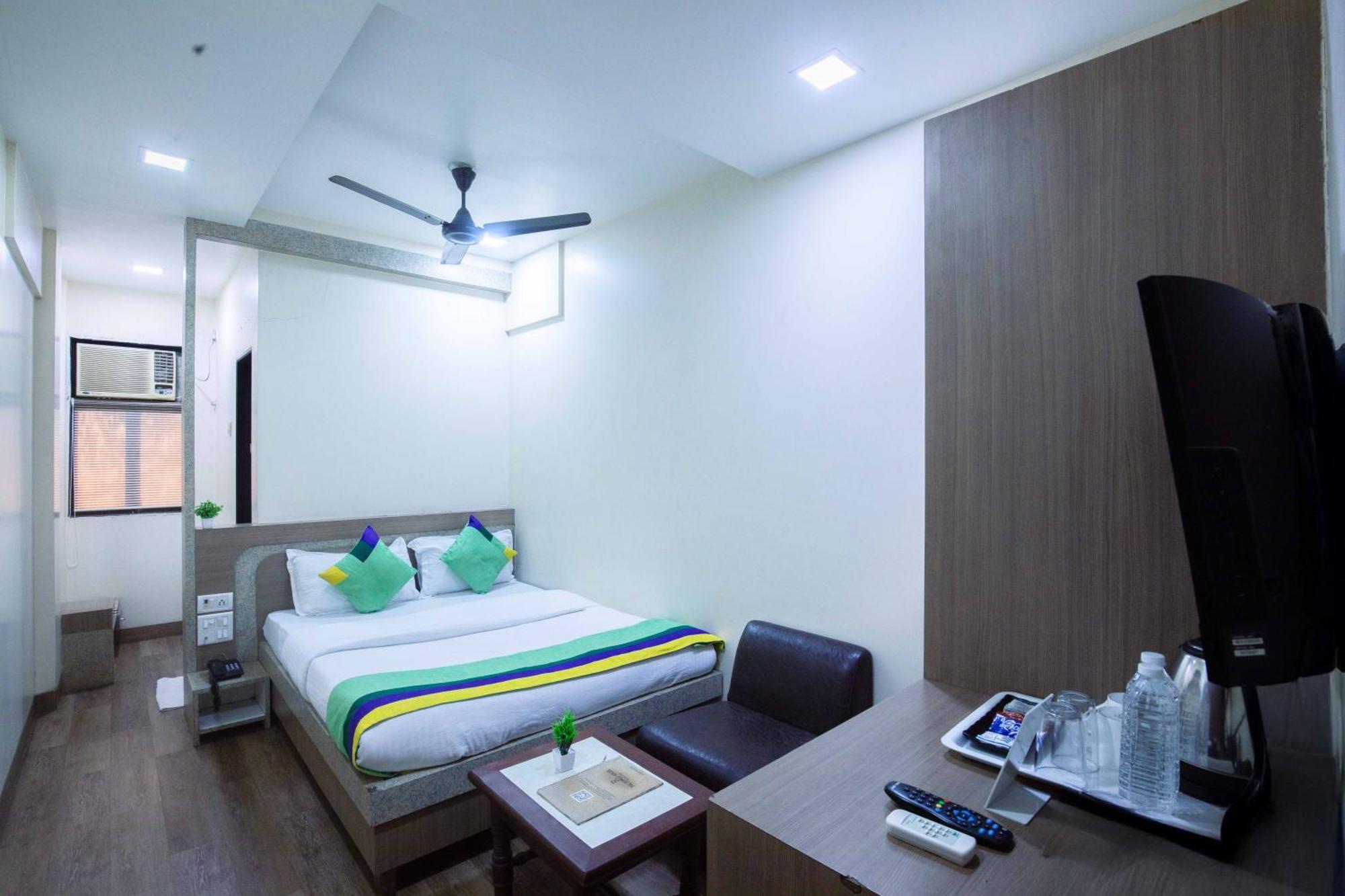 Treebo Hiramani Parel Lalbaug Hotel